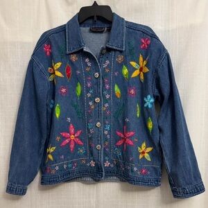 *SOLD* Vintage New Directions Blue Denim Jacket with Embroidery Size L Like New